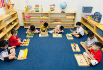 TIẾT HỌC MONTESSORI -  NUÔI DƯỠNG SỰ TỰ LẬP TỪ NHỮN BƯỚC ĐẦU TIÊN! TIẾT HỌC MONTESSORI -  NUÔI DƯỠNG SỰ TỰ LẬP TỪ NHỮN BƯỚC ĐẦU TIÊN!